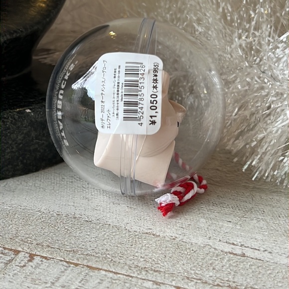 2022 Starbucks Elephant in a Bubble Ornament - Picture 3 of 5